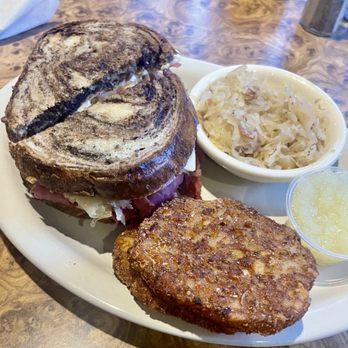 Edelweiss Restaurant - Rueben, Potato Pancakes Kartoffelpuffe, Sauerkraut - German Near Me - Indianapolis, Indiana Edelweiss Restaurant - Rueben, Potato Pancakes Kartoffelpuffe, Sauerkraut - German Near Me - Indianapolis, Indiana