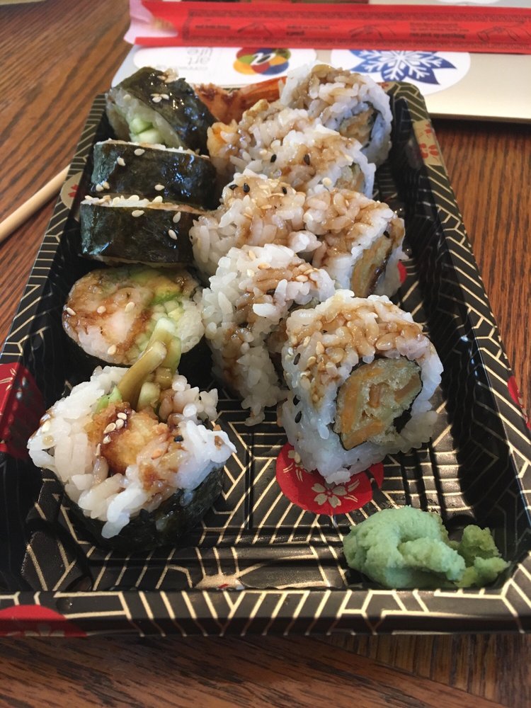 Order Shrimp Tempura Roll food online from Nona Sushi store, Fayetteville on bringmethat.com