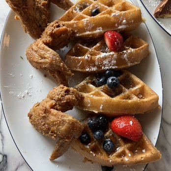 Breakfast At Barneys - Yard Bird - Breakfast & Brunch Near Me - Atlanta, Georgia