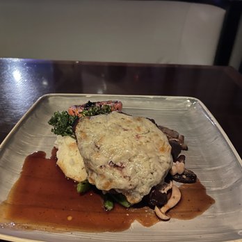Six Seven Restaurant - Filet - New American Near Me - Seattle, Washington Six Seven Restaurant - Filet - New American Near Me - Seattle, Washington