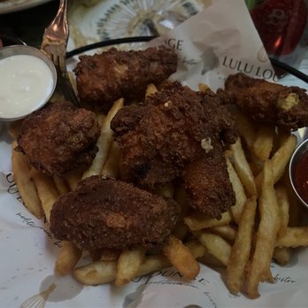 Lulu Mediterranean - Wings dreadful and disgusting, completely covered with breading, and was a lot of fat inside, all different sizes, not true  wings - Mediterranean Near Me - Edgewater, New Jersey
