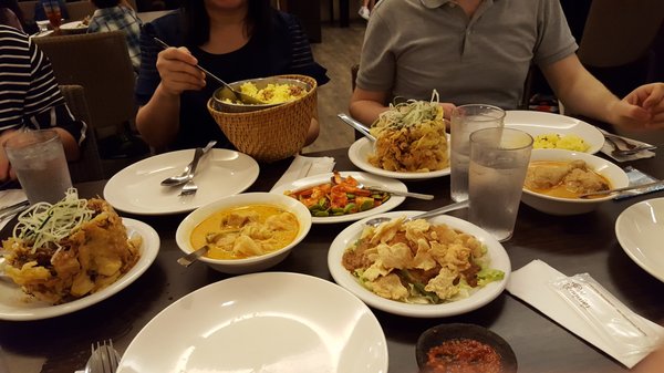 Tambuah Mas Indonesian Restaurant Paragon Orchard | Michelin Guide by null