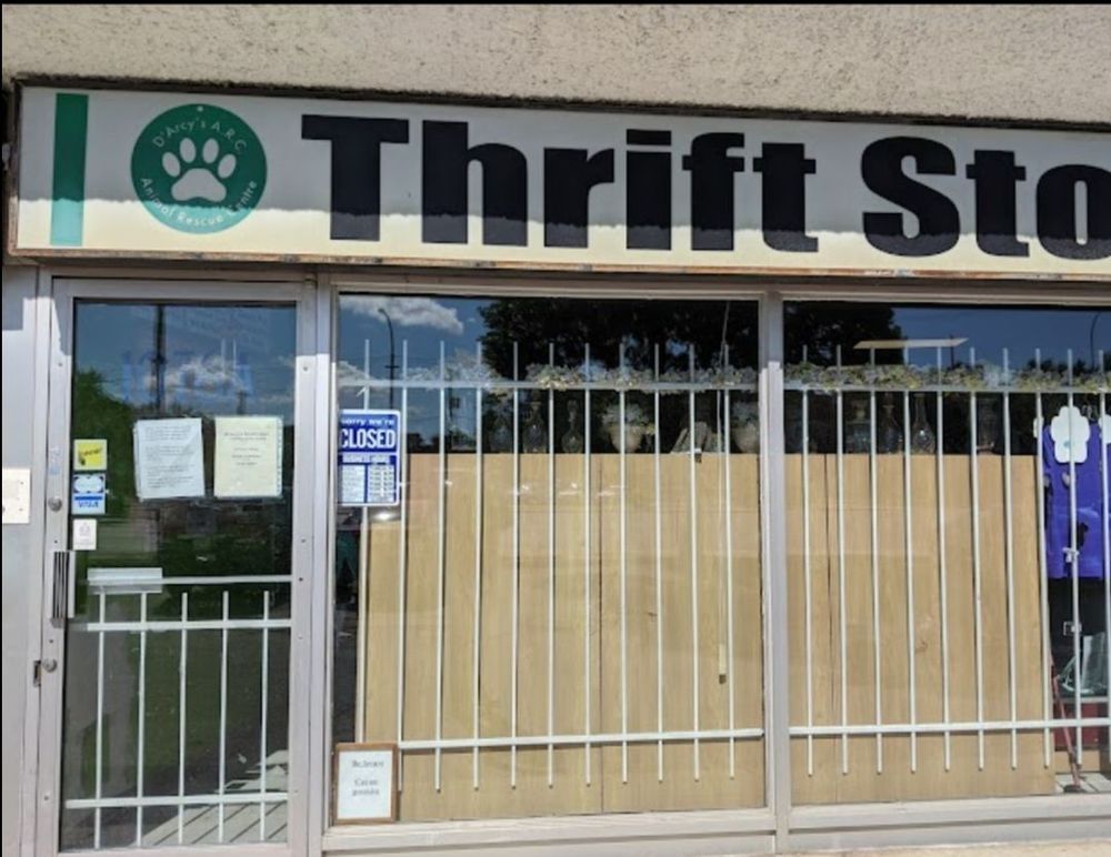 D ARCRYS A R C Updated October 2024 1076 Main Street, Winnipeg