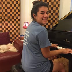 Yevgeniya Lepskaya's School of Music