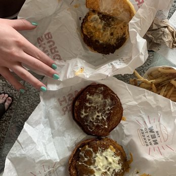 Smashburger - Mmmm saucy toppingless burgers :) - Burgers Near Me - Westminster, Colorado Smashburger - Mmmm saucy toppingless burgers :) - Burgers Near Me - Westminster, Colorado