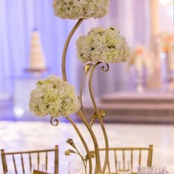 La Muse Events - Beautiful iron centerpiece