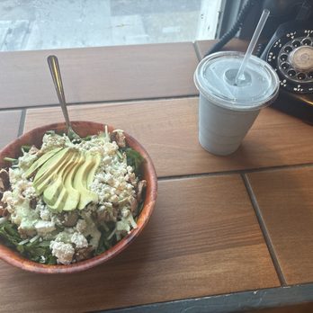 Zeke's Beans & Bowls - Rice bowl and smoothie, yum ! - Coffee & Tea Near Me - Virginia Beach, Virginia Zeke's Beans & Bowls - Rice bowl and smoothie, yum ! - Coffee & Tea Near Me - Virginia Beach, Virginia