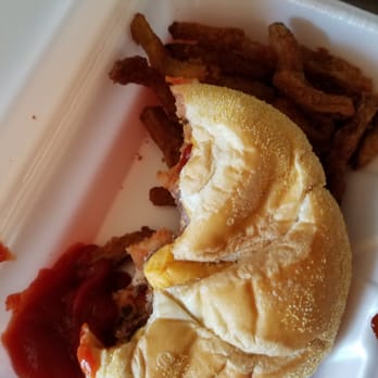 Bagelicious - Cheeseburger on a sandwich roll, burned old fries. tried to power through and eat it despite how terrible it was, but I couldn't do it. - Bagels Near Me - East Meadow, New York Bagelicious - Cheeseburger on a sandwich roll, burned old fries. tried to power through and eat it despite how terrible it was, but I couldn't do it. - Bagels Near Me - East Meadow, New York