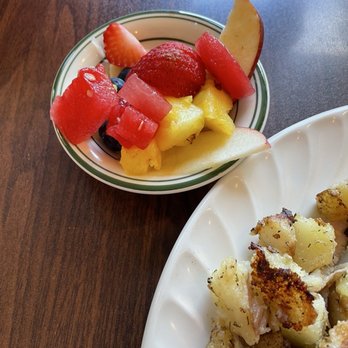 The Woodrose Cafe - side of fruit - Breakfast & Brunch Near Me - Garberville, California