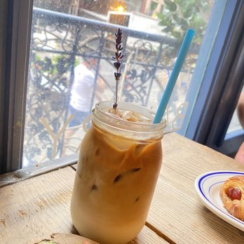 maman - honey lavender latte small - Cafes Near Me - New York, New York