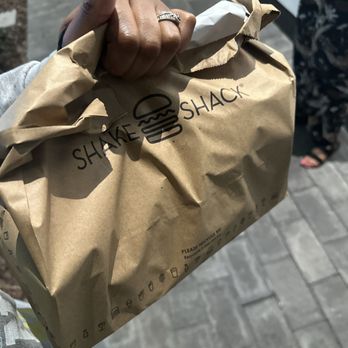 Shake Shack Midtown Tampa - Burgers Near Me - Tampa, Florida Shake Shack Midtown Tampa - Burgers Near Me - Tampa, Florida