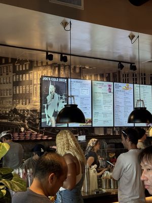 JOE & THE JUICE by null