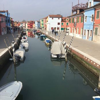 Isola di Burano - Boats - Landmarks & Historical Buildings Near Me - Venezia, VE Isola di Burano - Boats - Landmarks & Historical Buildings Near Me - Venezia, VE