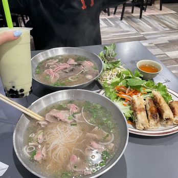 Pho So 1 - Large avocado smoothie with boba, large #14, large #18 (rare steak), #83 cha gio - Vietnamese Near Me - Reseda, California