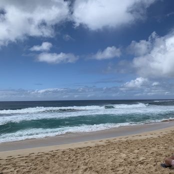 Laniakea Beach - Beaches Near Me - Haleiwa, Hawaii Laniakea Beach - Beaches Near Me - Haleiwa, Hawaii
