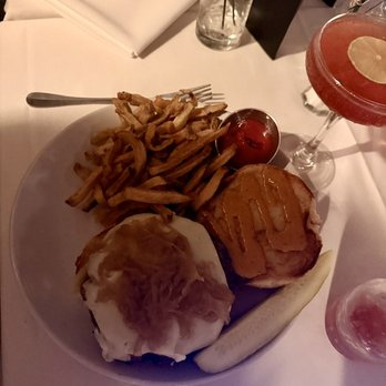 Riegelsville Inn - Burger - Pubs Near Me - Riegelsville, Pennsylvania Riegelsville Inn - Burger - Pubs Near Me - Riegelsville, Pennsylvania