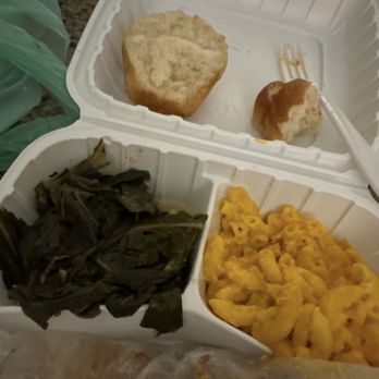 Kimmy's Soul Food - Collard Greens, Macaroni & Cheese, dinner roll - Soul Food Near Me - Baltimore, Maryland Kimmy's Soul Food - Collard Greens, Macaroni & Cheese, dinner roll - Soul Food Near Me - Baltimore, Maryland