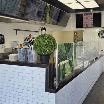 Tea2Go - Stopping in for lunch time coffee - Sandwiches Near Me - Murrieta, California