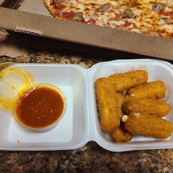 Joe's Pizza - Mozzarella Sticks - Pizza Near Me - Schaumburg, Illinois Joe's Pizza - Mozzarella Sticks - Pizza Near Me - Schaumburg, Illinois