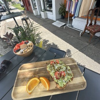 Coco Pipa - Juice Bars & Smoothies Near Me - Wilmington, North Carolina