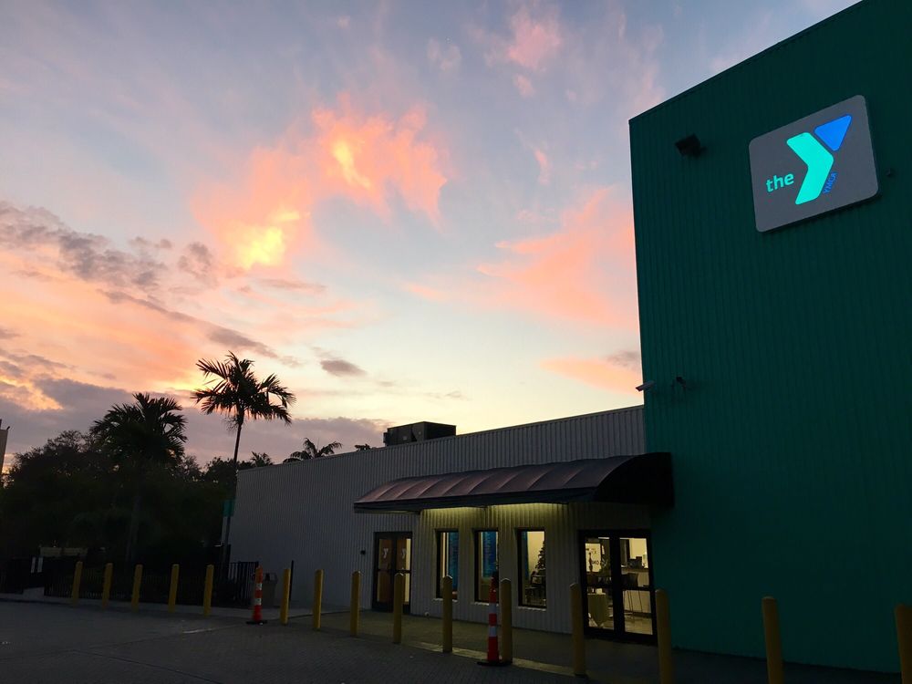 Greater Hollywood YMCA Family Center - childcare center in Hollywood, FL