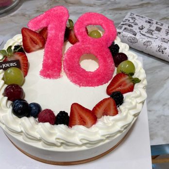 Tous Les Jours - Got The Cloud cake 3 for my sweet daughter, everyone loved it, very happy will definitely back for more - Bakeries Near Me - Beaverton, Oregon Tous Les Jours - Got The Cloud cake 3 for my sweet daughter, everyone loved it, very happy will definitely back for more - Bakeries Near Me - Beaverton, Oregon