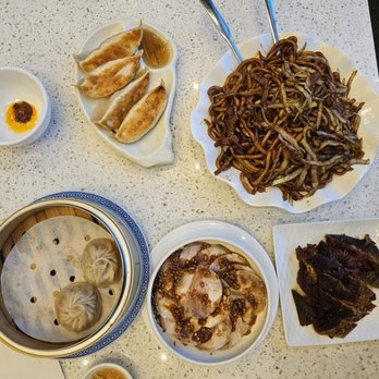 Fung’s Kitchen - Chinese Near Me - Scarborough, Ontario Fung’s Kitchen - Chinese Near Me - Scarborough, Ontario