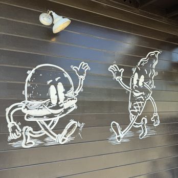 Jumbo's Win Win - Burgers Near Me - Philo, California