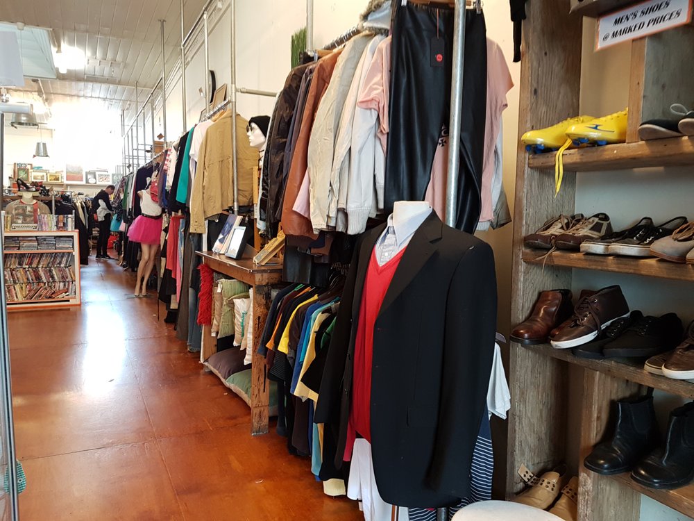 STOREHOUSE THRIFT Updated September 2024 11 Photos 77 Chapel St