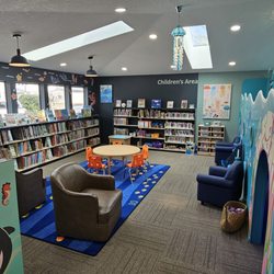 Ocean Park Timberland Library - Cute childrens reading area