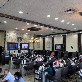 Palace Nail Lounge - Nail Salons Near Me - Mesa, Arizona Palace Nail Lounge - Nail Salons Near Me - Mesa, Arizona