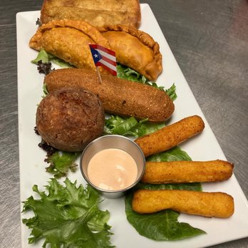 D’Corner Latin Restaurant - Appetizers - Puerto Rican Near Me - Richmond Hill, Georgia D’Corner Latin Restaurant - Appetizers - Puerto Rican Near Me - Richmond Hill, Georgia