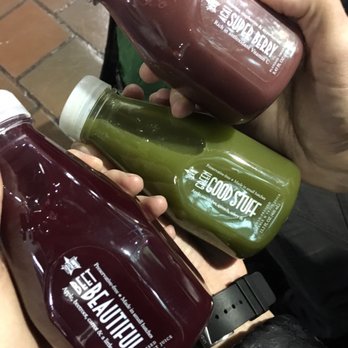 Pret A Manger - Fresh juice at this place!!! Yay for healthy options. - Sandwiches Near Me - Washington, DC, District of Columbia