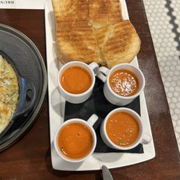 Grilled Cheese Shooter