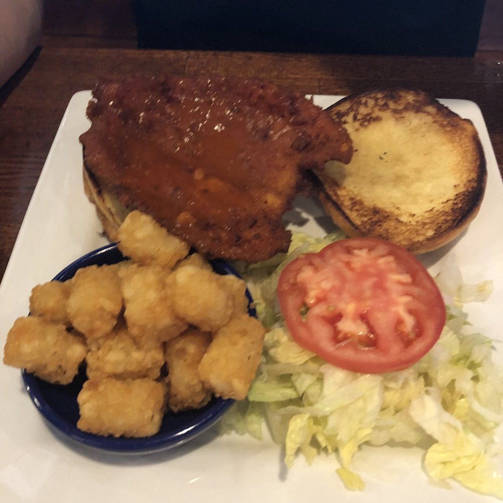 Bluestone - Fried chicken sandwich - American Near Me - Evanston, Illinois Bluestone - Fried chicken sandwich - American Near Me - Evanston, Illinois