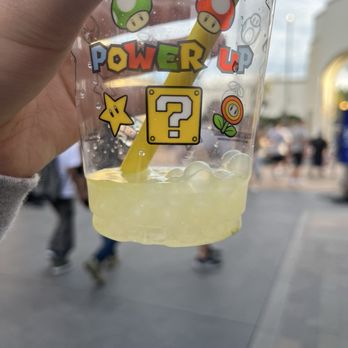 Power Up Cafe - Super star fizz - Themed Cafes Near Me - Universal City, California
