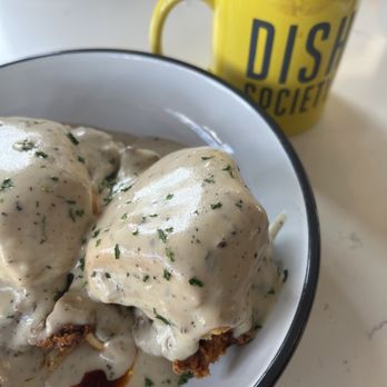 Dish Society - Biscuit & Gravy spicy - Breakfast & Brunch Near Me - Houston, Texas Dish Society - Biscuit & Gravy spicy - Breakfast & Brunch Near Me - Houston, Texas