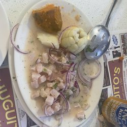 Huguito's Restaurant and Bar