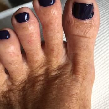 Dulaney Nails - Not a neat job.  :( - Nail Salons Near Me - Towson, Maryland
