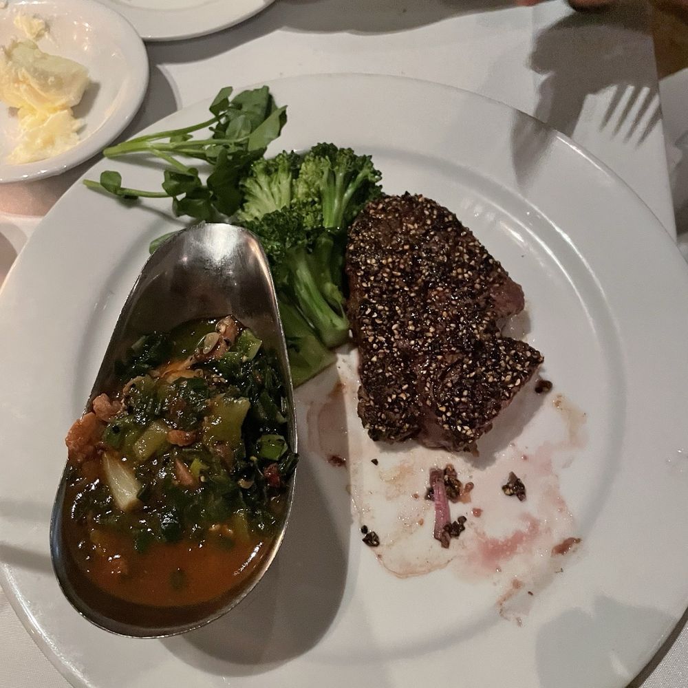 Dal Rae Restaurant - 8oz Filet Pepper Steak - Steakhouses Near Me - Pico Rivera, California