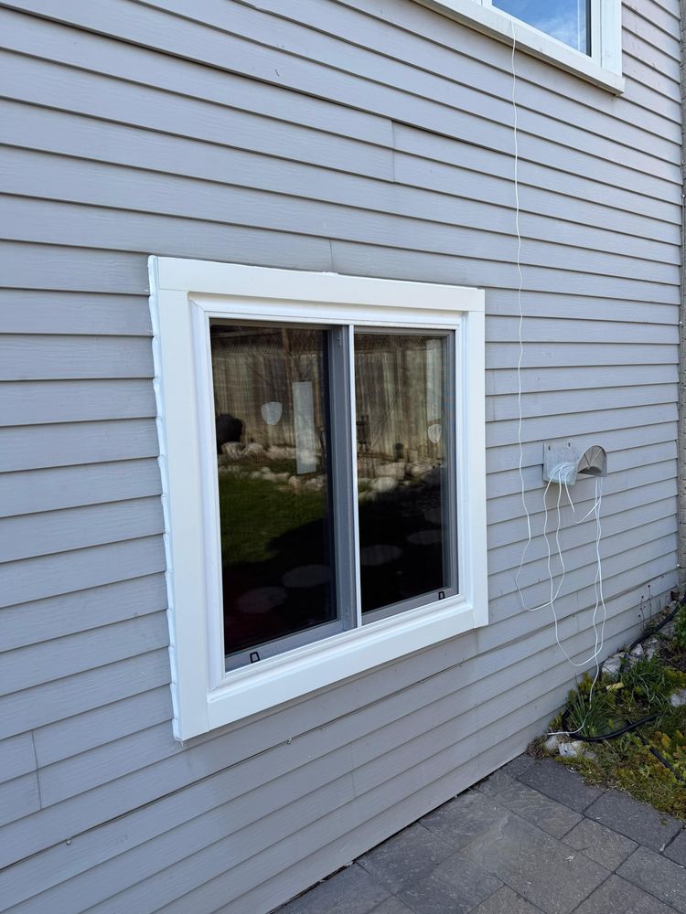 Premier North Windows And Doors - Garage Door Contractor in Newmarket, ON