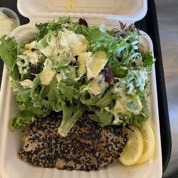 Nico's Pier 38 - Pan seared Ahi tuna and salad *Furikake Pan Seared Ahi Green Side Salad - Seafood Near Me - Honolulu, Hawaii