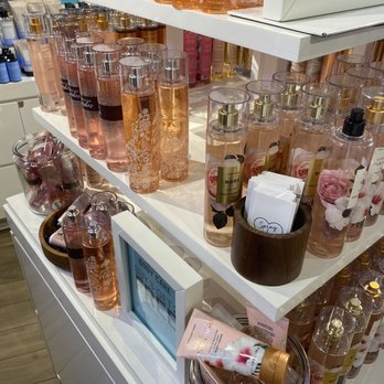 Bath & Body Works - Cosmetics & Beauty Supply Near Me - Gadsden, Alabama
