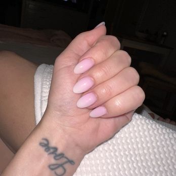 Lux Nails & Spa - Acrylic Ombré by Tadam. - Nail Salons Near Me - Santa Barbara, California