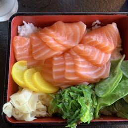 Salmon Ikura Don (ordered without the salmon roe)