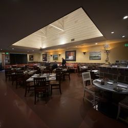 Baci Cafe and Wine Bar - Dining room