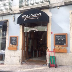 Mesa com Pão