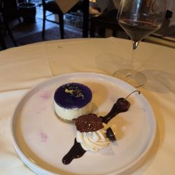 Heartland Cafe and Restaurant - Lavender Lemon Cheesecake