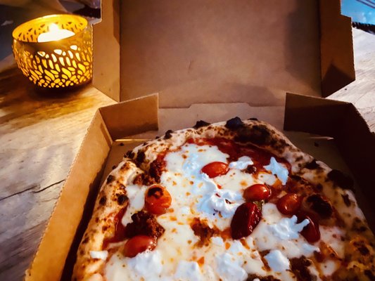 Ash! Pizza Parlor by null