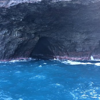 Holoholo Charters - Boating Near Me - Eleele, Hawaii